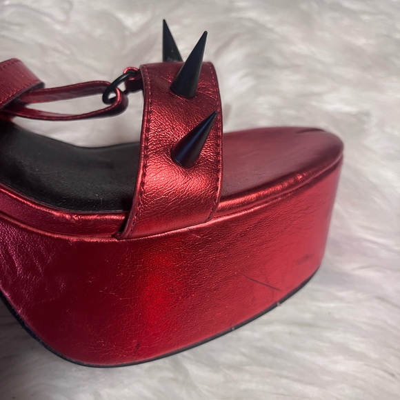Dolls kill widow metallic red studded platform sandals - Picture 6 of 8